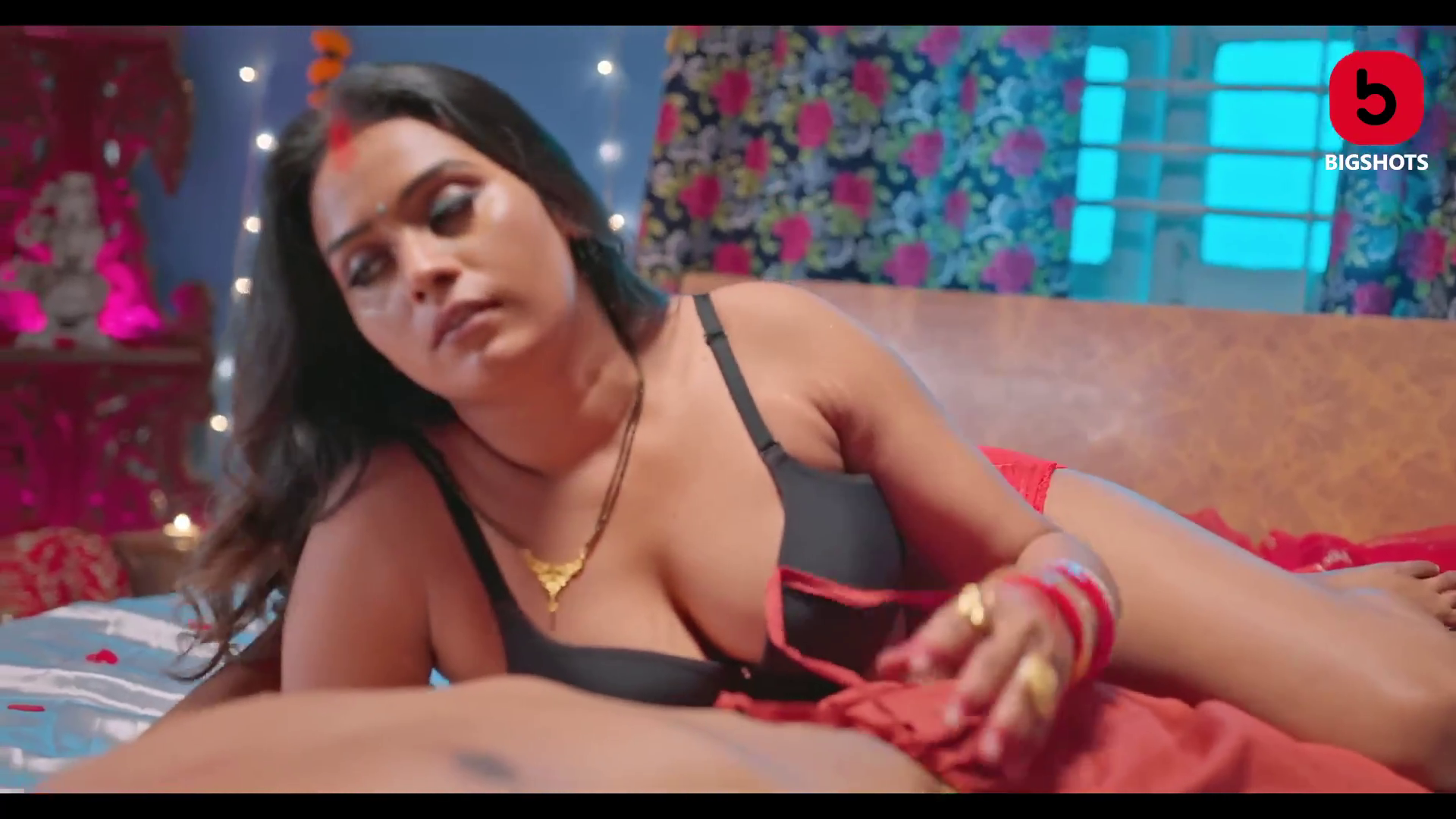 Watch Jabran E5 - Pihu Singh Indian Suhagrat Sex Video Web Series Video Online in HD Free on XMasti