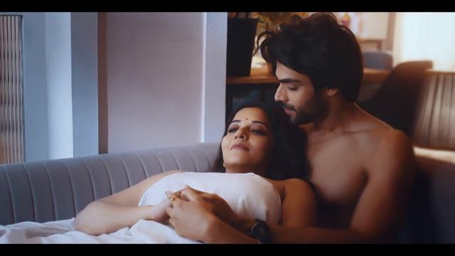 Watch Hasratein 3 E6 - Monalisa Desi Bhabhi Sex Video Web Series Video Online in HD Free on XMasti