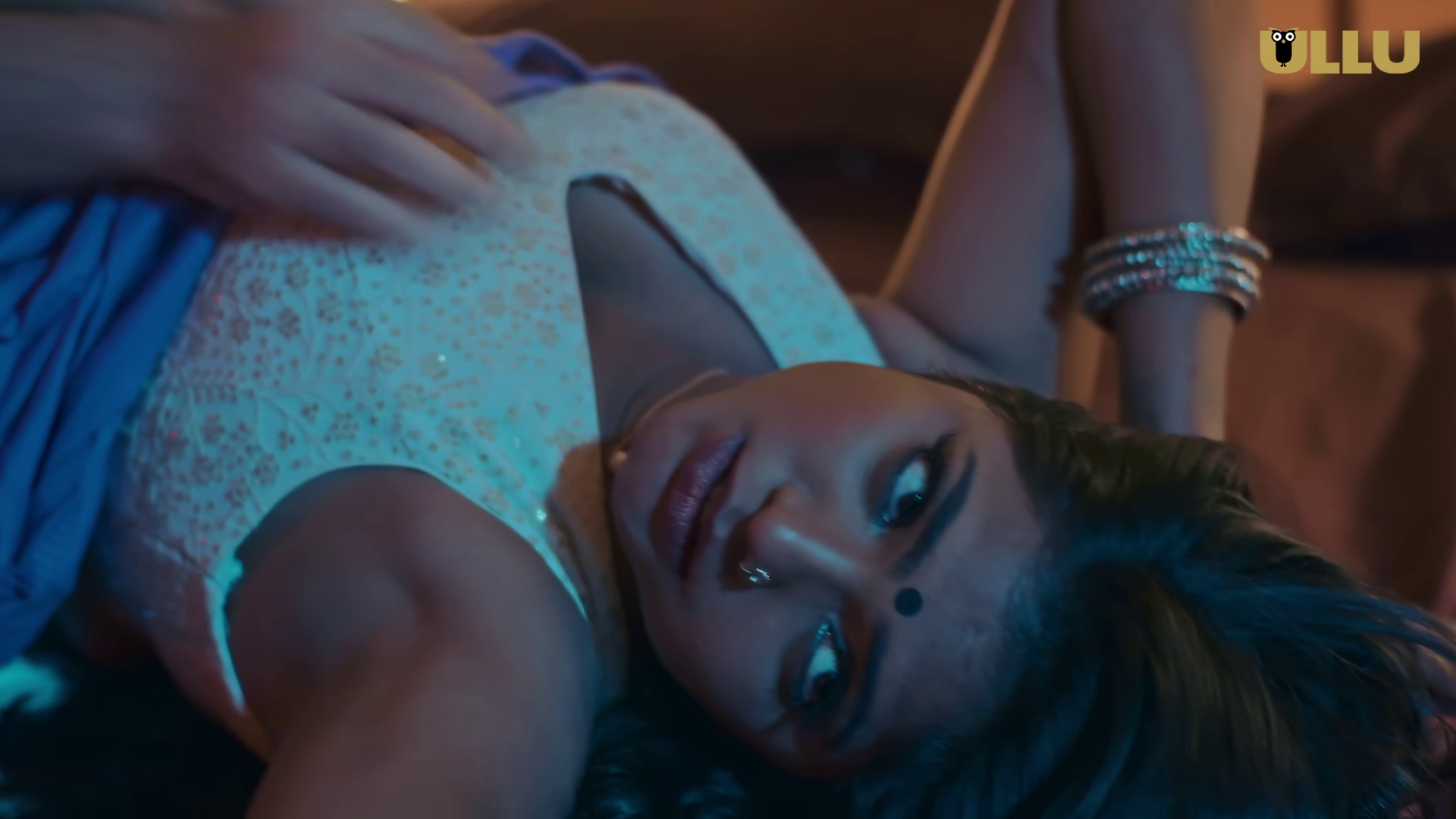 Watch Mishti E1 -Ullu- Bharti Jha Desi Hot Bhabhi XXX Web Series Video Online in HD Free on XMasti