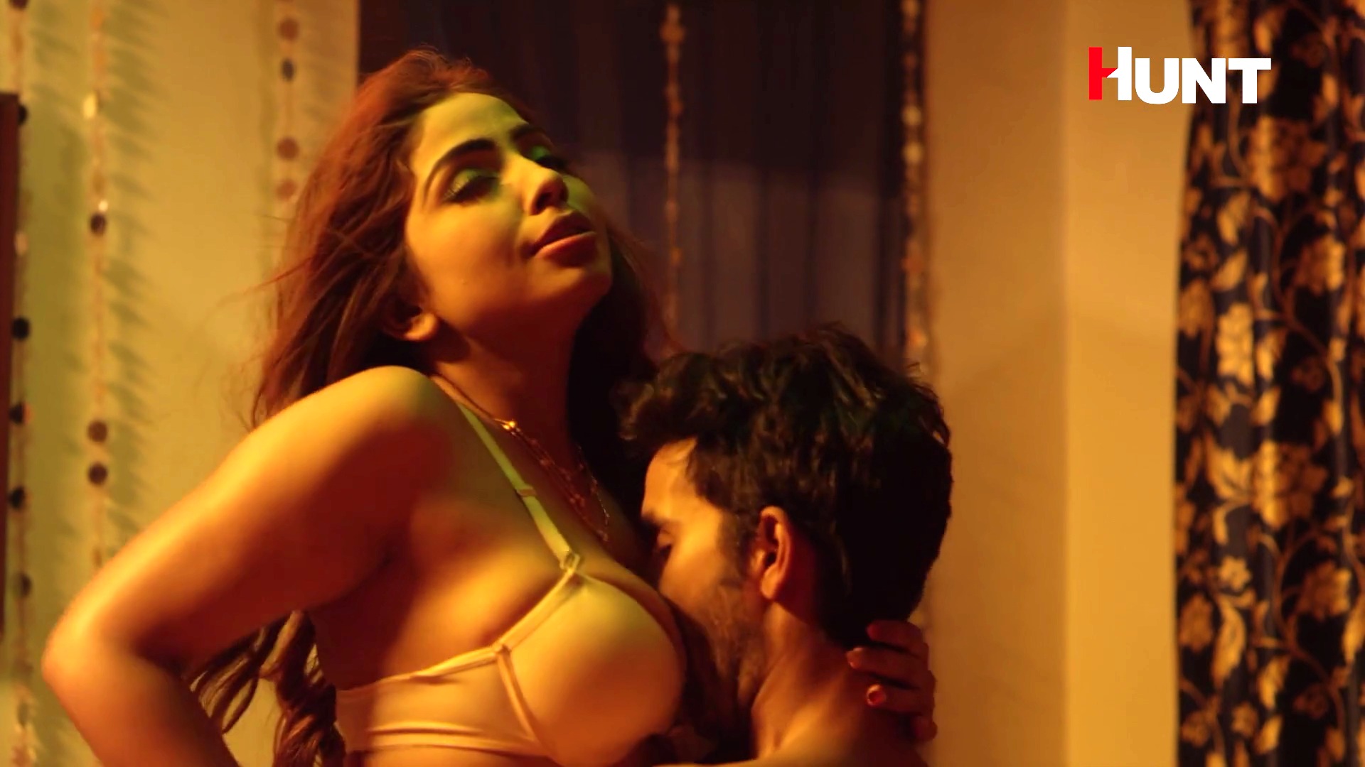 Watch Pinky Darling E2 - Aayushi Jaiswal Hot Bhabhi XXX Web Series Video Online in HD Free on XMasti