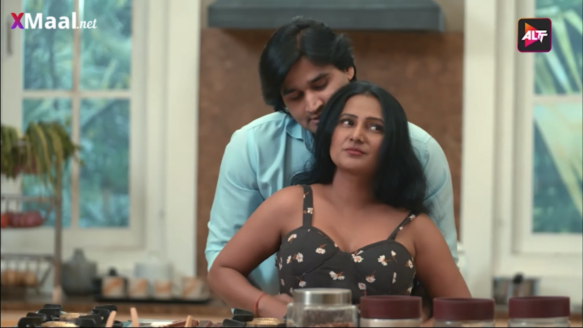 Watch Utha Patak S01 Ep4 - Altt Balaji Jayshree Gaikwad Naukrani Sex Web Series Video Online in HD Free on XMasti