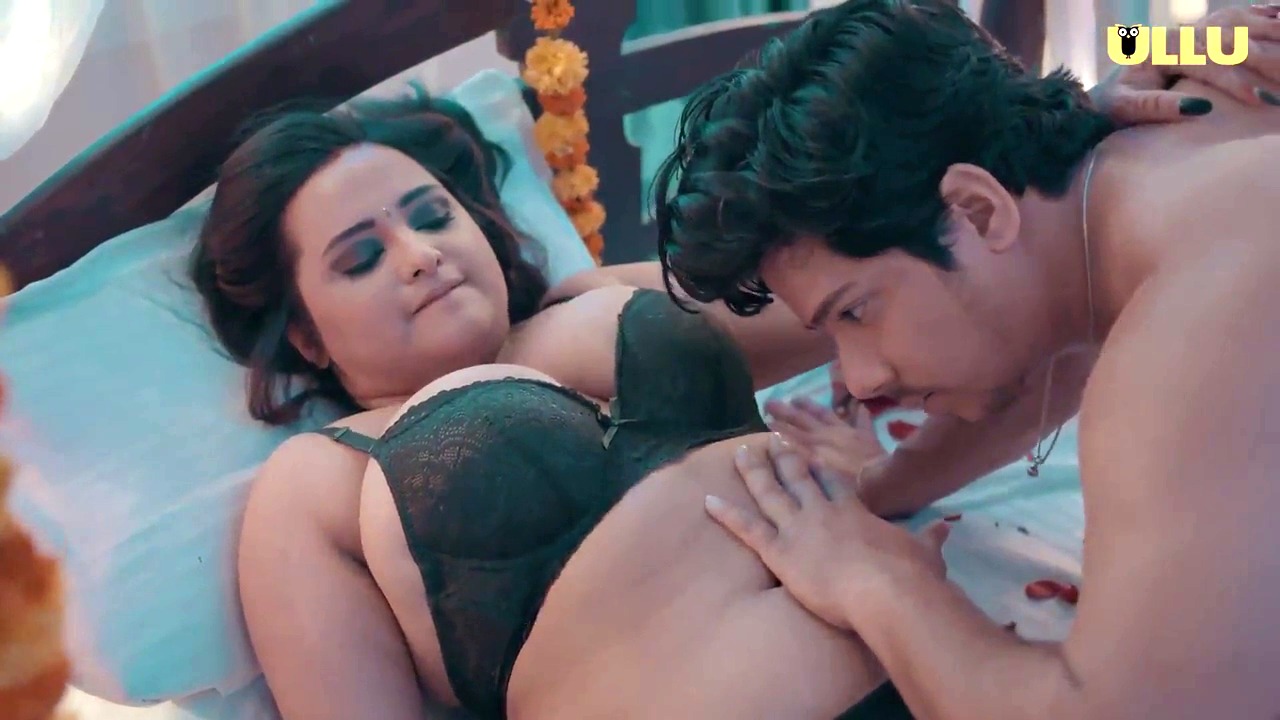 Watch Khalish E1 - Aliya Naaz Hot Suhagrat Sexy Video Web Series Video Online in HD Free on XMasti