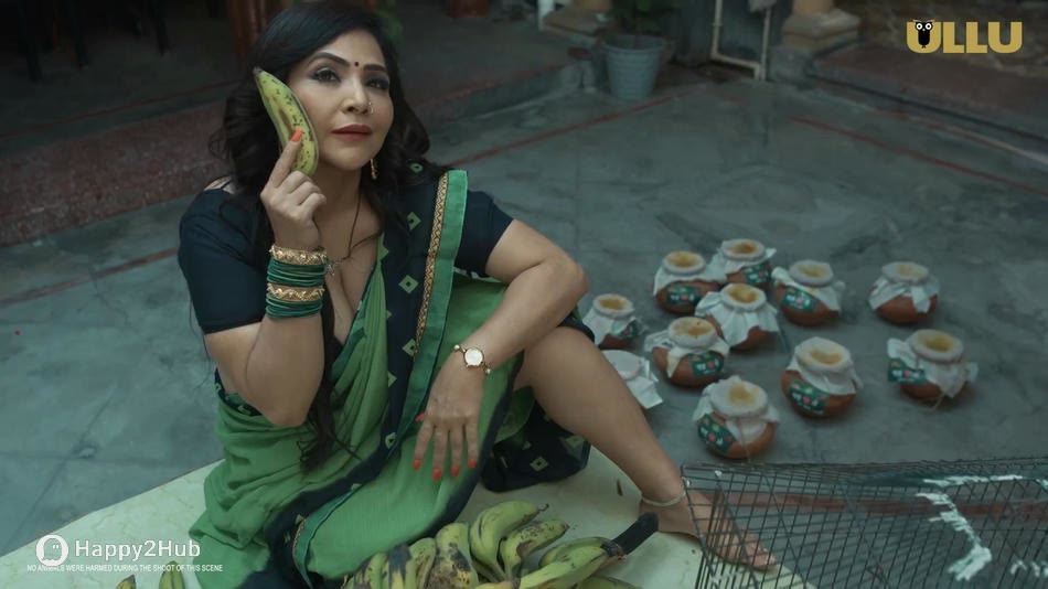 Watch Tota Ep5 - Ullu Rajsi Verma Desi Bhabhi XNXX Web Series Video Online in HD Free on XMasti