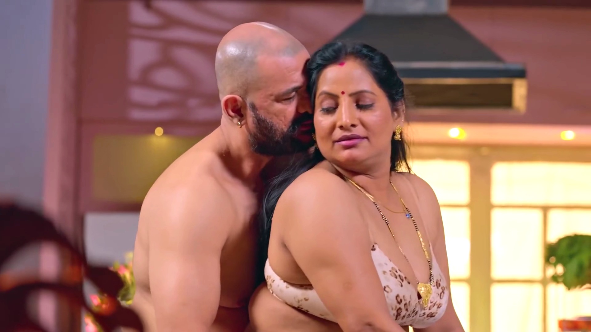 Watch Chitthi E7 - Desi Anu Morya Naukar Ke Sath Sex Web Series Video Online in HD Free on XMasti