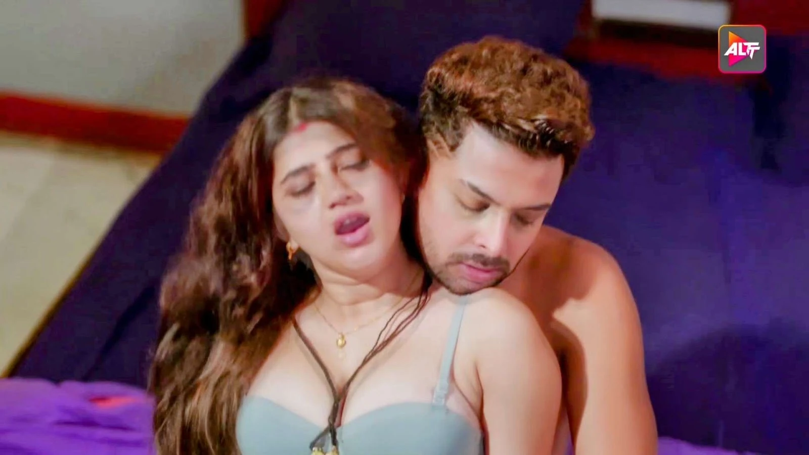 Watch Raseeli Bhabhi E7 - Sarika Salunkhe Bhabhi Chudai Web Series Video Online in HD Free on XMasti