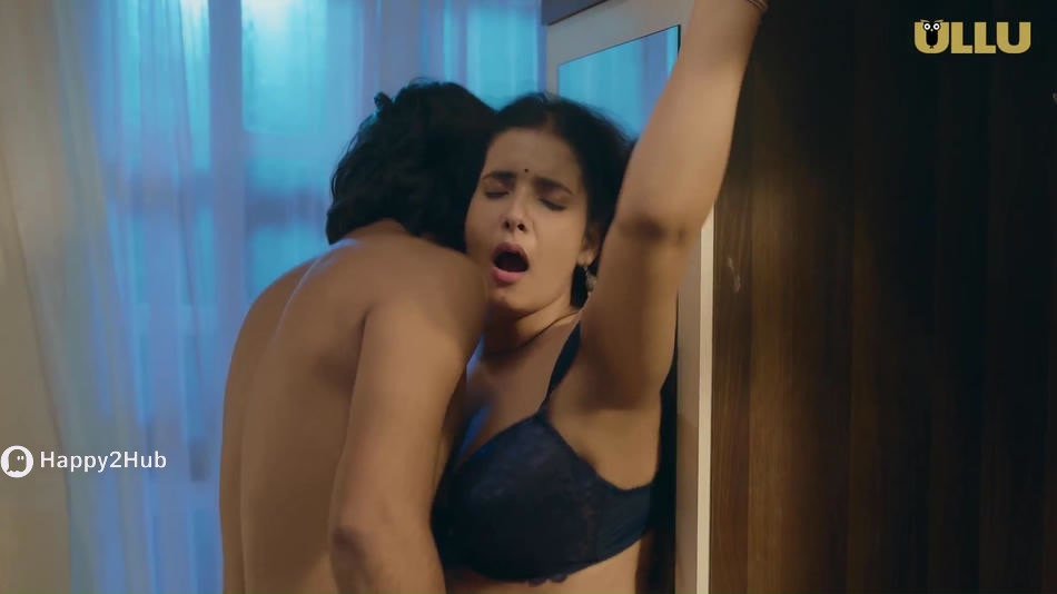 Watch Love Bite Ep1 - Ullu Riddhima Tiwari Nude Bhabhi Web Series Video Online in HD Free on XMasti